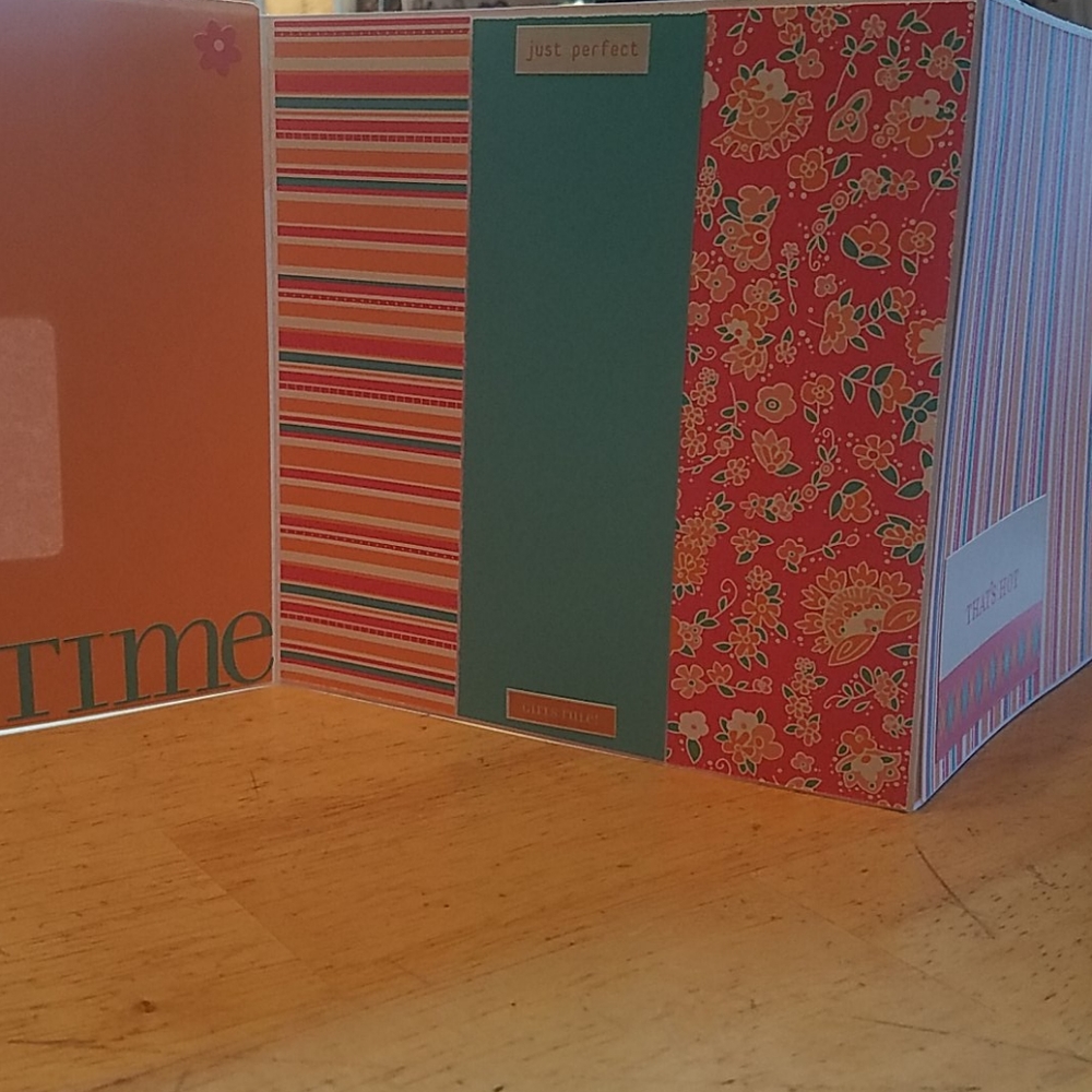 12 page scrapbook- foldable